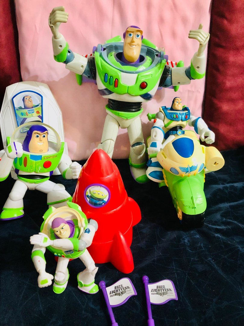 Caring for & Displaying Buzz Lightyear Collectibles for Longevity